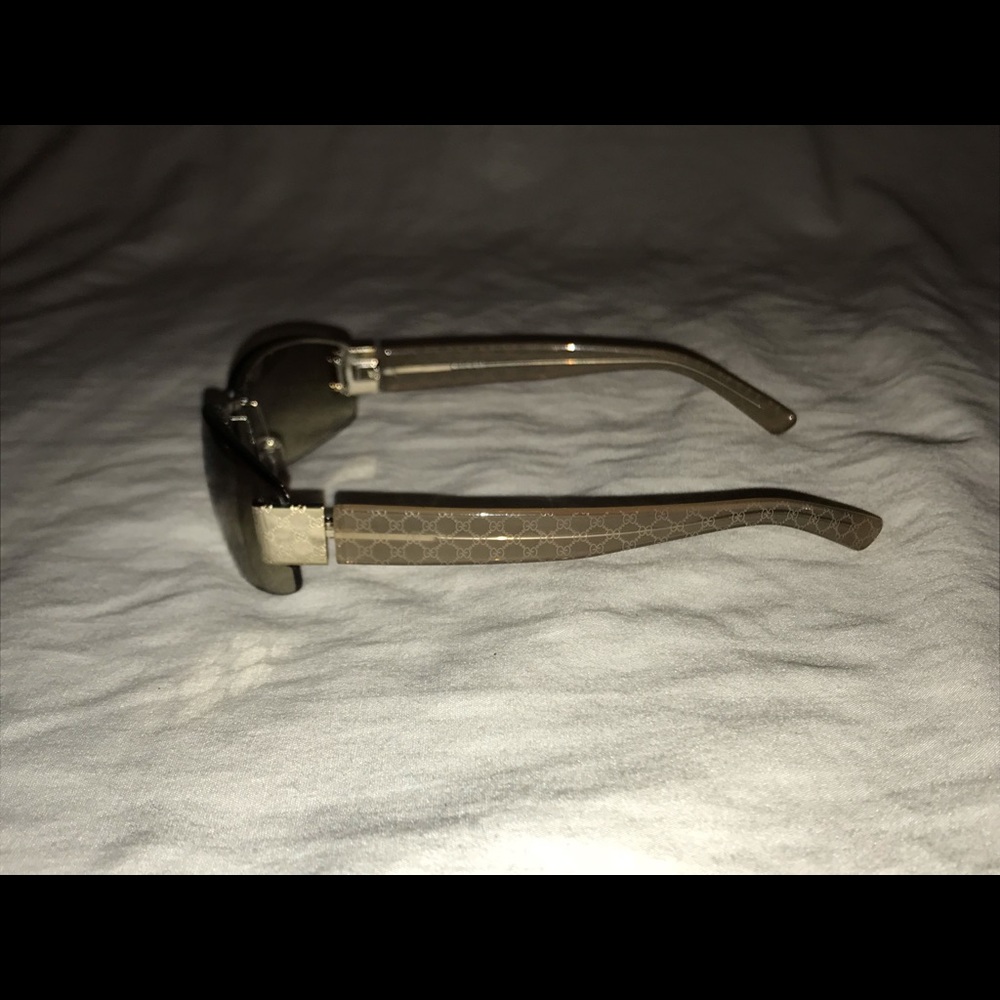 Brown Gucci sunglasses - Picture 3 of 13
